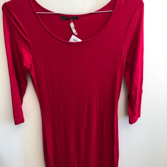 NWT Red Bodycon Dress Suzy Shier Size Medium - Picture 2 of 8